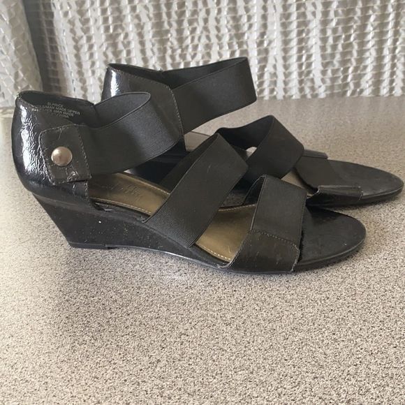 Sam & Libby SLPRICE Open Toe Wedge Sandals - Picture 1 of 10